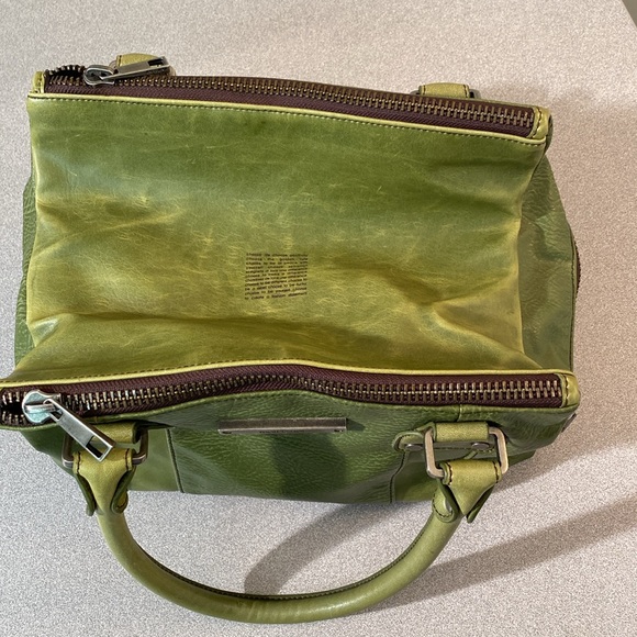 Matt & nat - double zip handbag - Picture 2 of 15